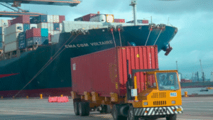 “Estamos lejos de unos costos logísticos competitivos para el comercio exterior”: Analdex vlcsnap-2025-11-20-09h17m47s781